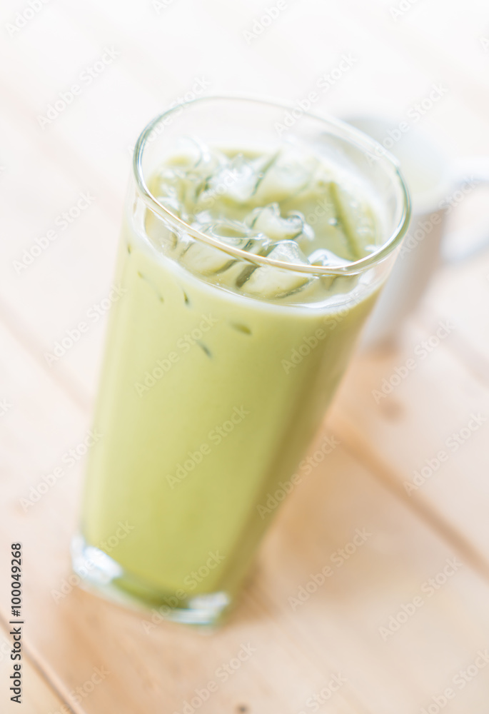 iced matcha latte iced matcha latte
