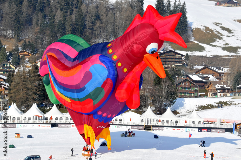 Obraz premium Giant cock hot air balloon at Chateau d'Oex Festival