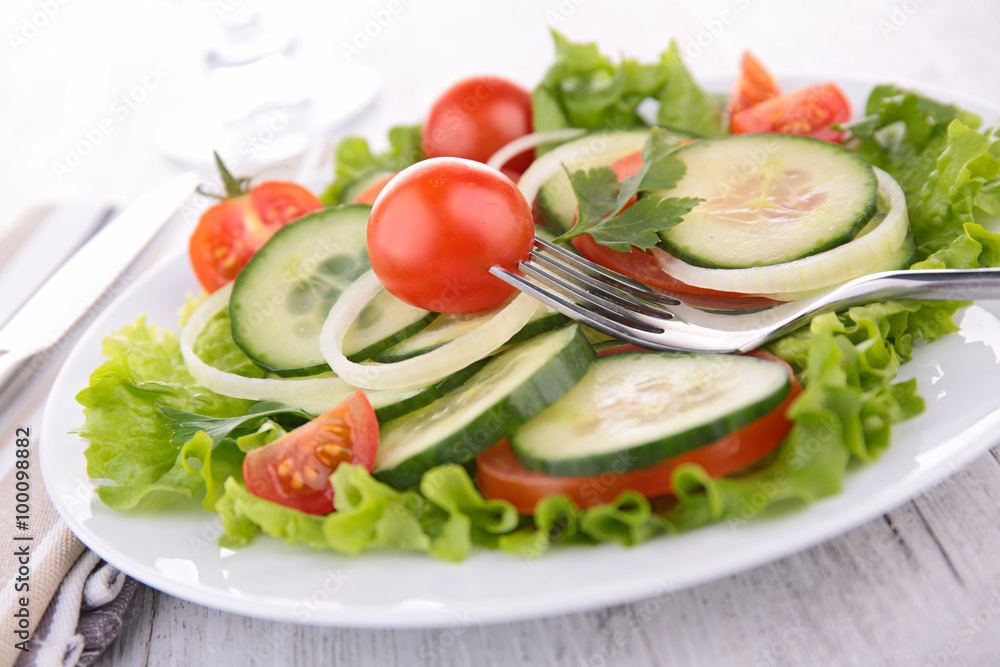 tomato and cucumber salad