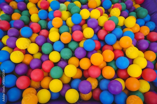 Konstfotografi Colored sponge balls