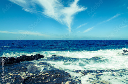 Fototapeta Naklejka Na Ścianę i Meble -  blue ocean horizon