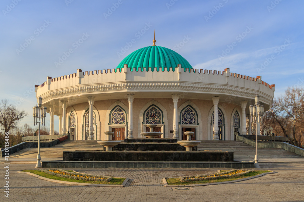 Amir Timur museum in center of Tashkent at sunset, Uzbekistan