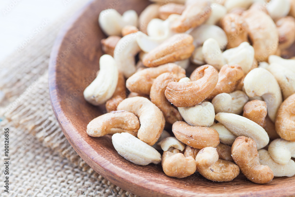 Cashew nuts , The World 's Healthiest Foods Cashew nuts , The World 's Healthiest Foods