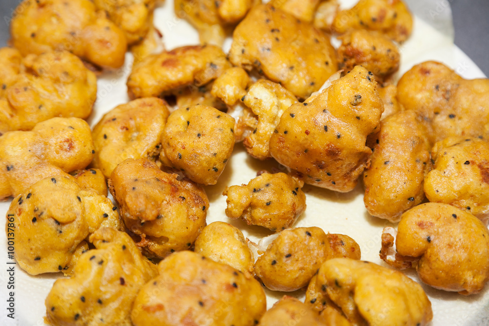 Closeup of cauliflower pakoras with selective focus