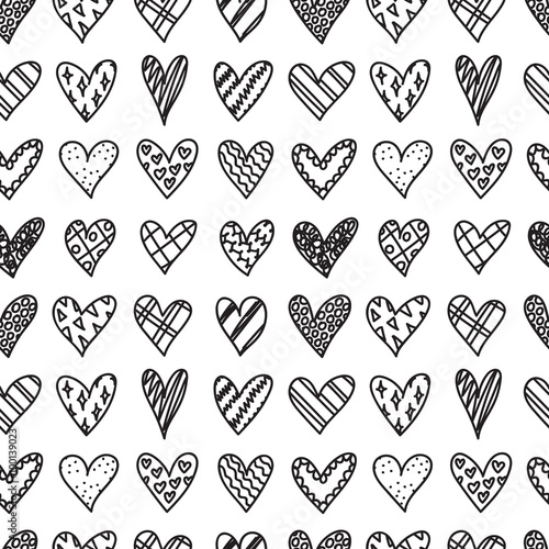 Hand drawn seamless pattern with doodle hearts