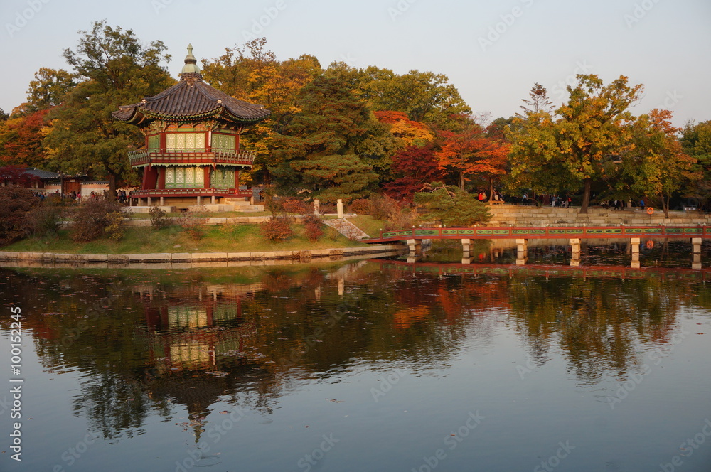 Fall colors at the Hyangwon Jeong Pavillion at the Gyeongbokgung Palace in Seoul, South Korea Fall colors at the Hyangwon Jeong Pavillion at the Gyeongbokgung Palace in Seoul, South Korea