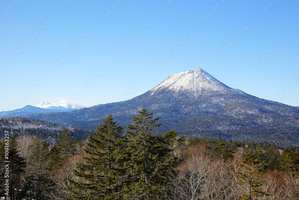 北海道　阿寒　冬の雄阿寒岳　Mount Oakan Hokkaido Japan in winter