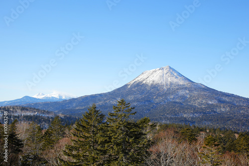 北海道 阿寒 冬の雄阿寒岳 Mount Oakan Hokkaido Japan in winter