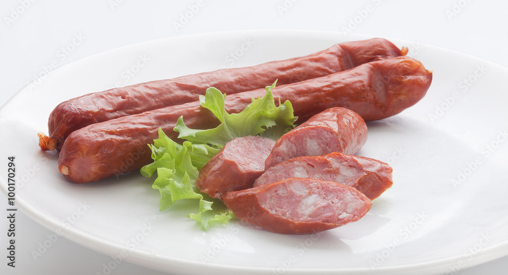 Smoked sausages with lettuce (Jagdwurst)