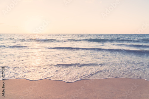 Fototapeta Naklejka Na Ścianę i Meble -  Sunset with sea and beach