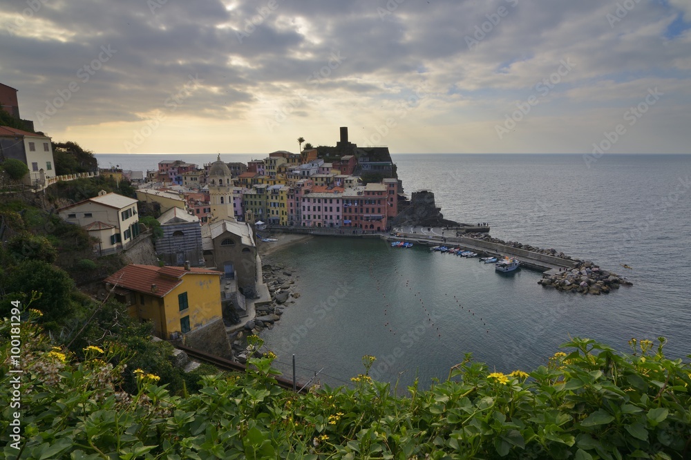 Naklejka premium Vernazza, Cinque Terre, Liguria, Italy