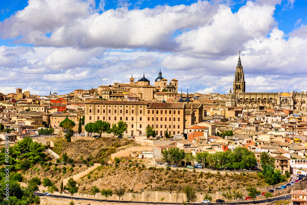 Fototapeta premium Toledo, Spain skyline.