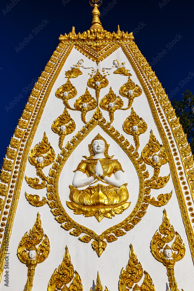 Fototapeta premium Thai art at Phrathat Nong Bua Temple in Ubon Ratchathani, Thailand