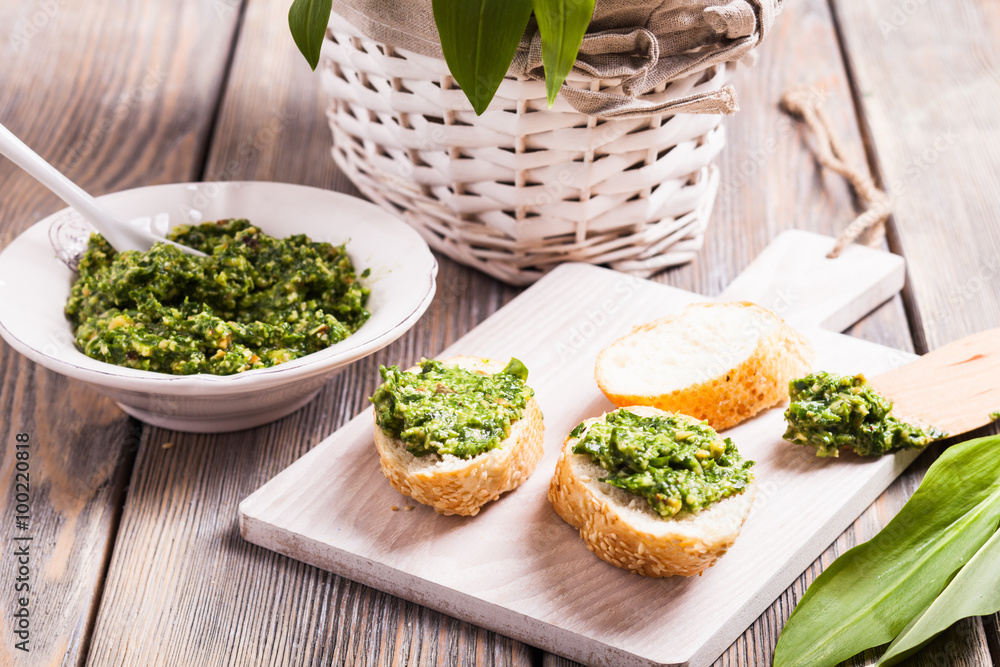 Wild garlic pesto Wild garlic pesto