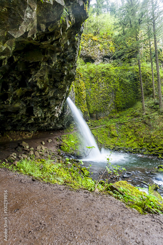 Horsetail Falls in Columbia River Gorge Oregon