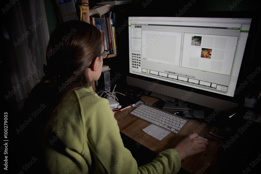 graphic designer graphic designer