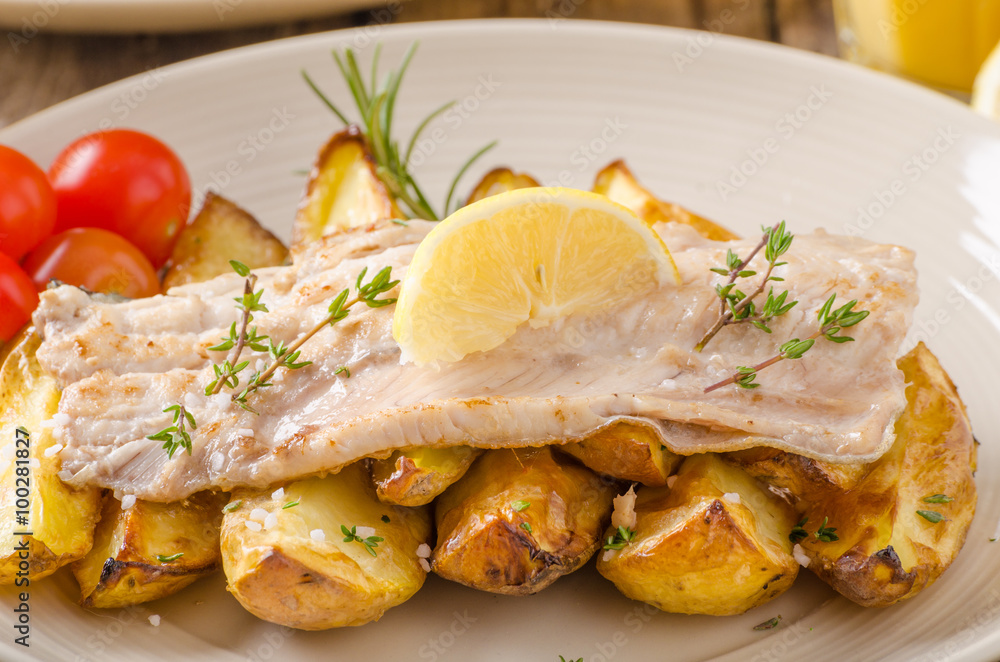 Rainbow trout fillet with roasted potatoes