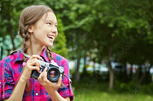 girl with photo camera