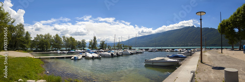 Obraz na płótnie Lake Bourge, Little port Aix- les Bains w salonie