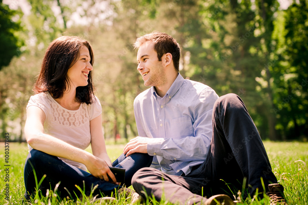 Dating couple - talking togethe Dating couple - talking togethe