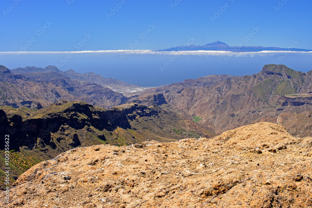 Blick vom Roque Nublo auf Teneriffa
