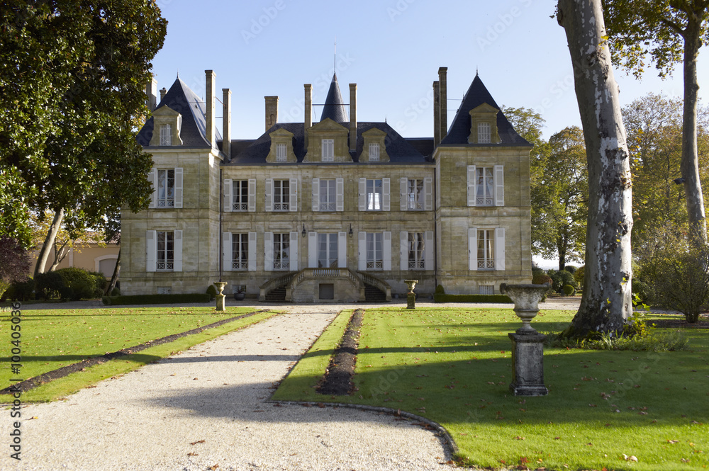 Bordeaux Chateau Comtesse de Lalande