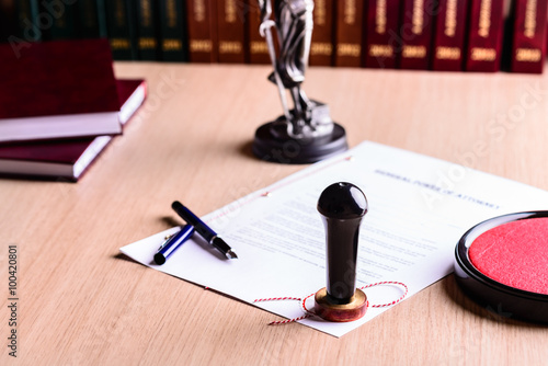 Obraz na plátne Stamp of the notary on signed power of attorney.