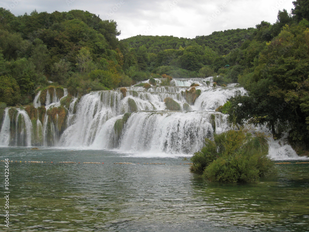 Croatie. Cascades Roski Slap au Parc national de  Krka