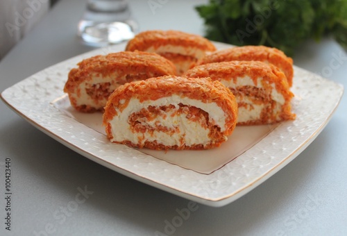 carrot roll with cheese