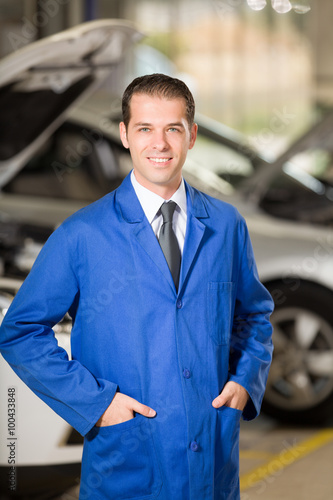 Auto Repair Shop Manager