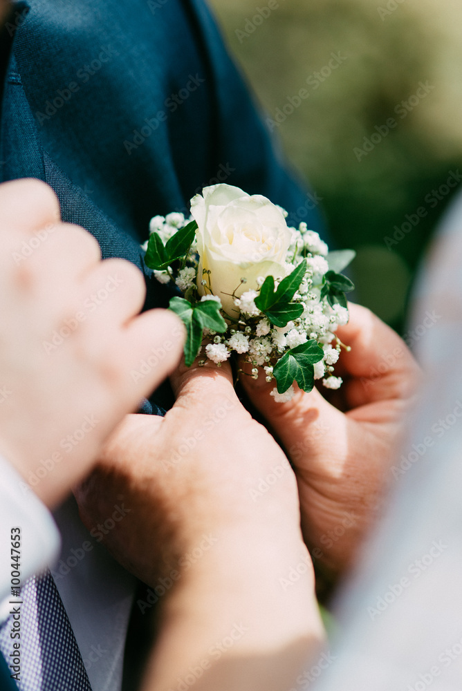 Bräutigam / Bridegroom beim Ankleiden (Get Ready) Bräutigam / Bridegroom beim Ankleiden (Get Ready)