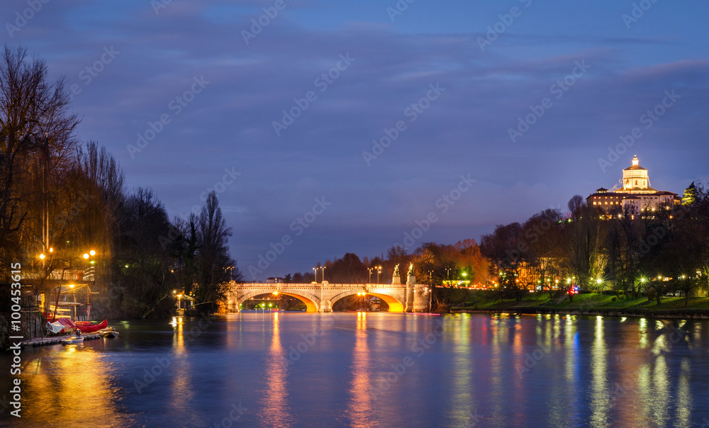 Obraz premium Turin (Torino) night panorama on river Po at blue hour