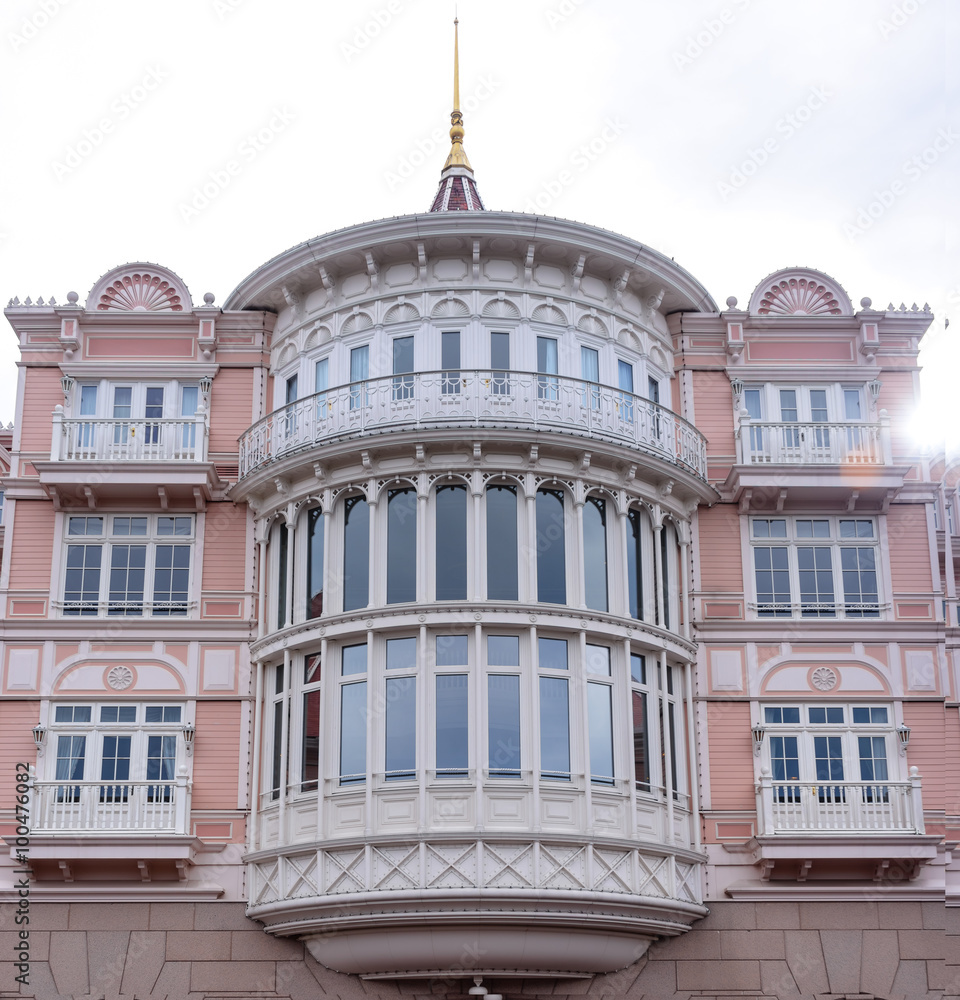 Fototapeta premium Front windows luxury hotel
