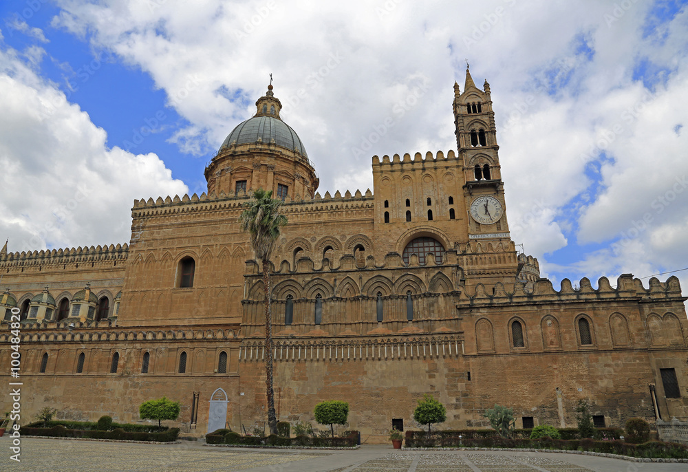 Arabisch-normannisch-klassizistisch: Die Kathedrale von Palermo
