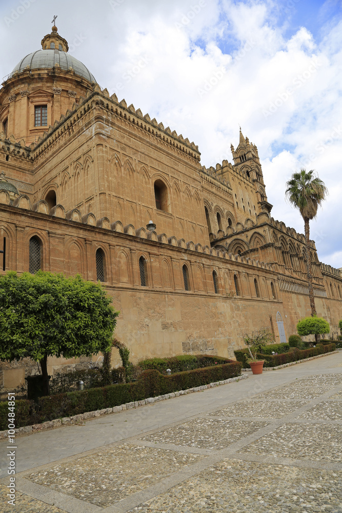 Arabisch-normannische Architektur: Die Kathedrale von Palermo