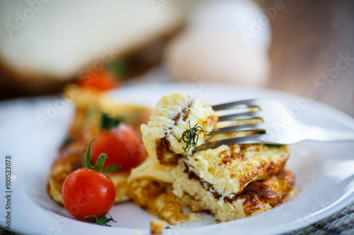scrambled eggs with tomatoes