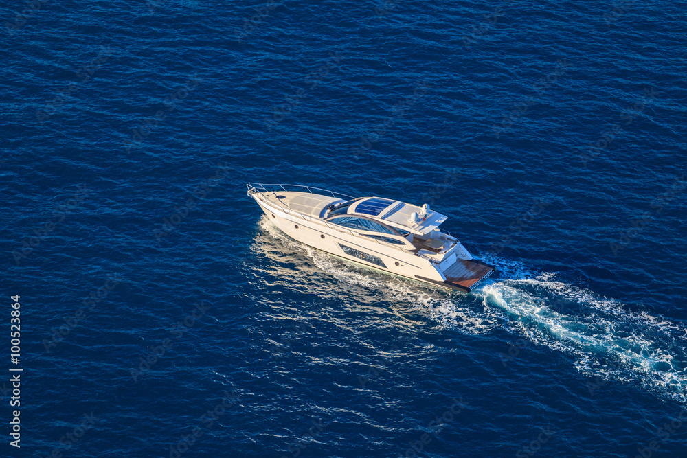 Fototapeta premium luxury motoryacht