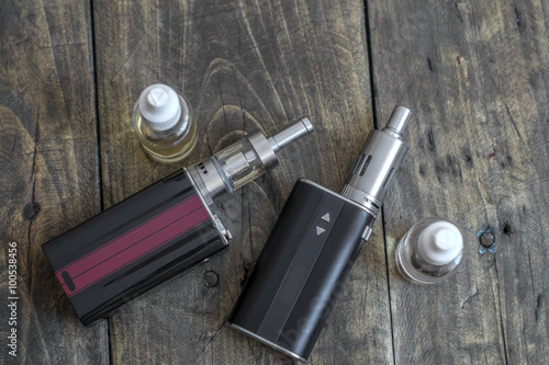Quadro su tela Advanced personal vaporizer or e-cigarette