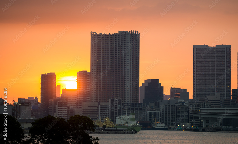 Sunset over office buildings in Tokyo