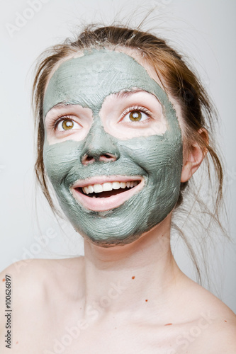 Healthy skin. The mask of blue clay