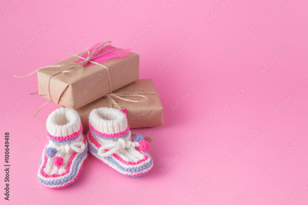 newborn announcement with paper giftbox newborn announcement with paper giftbox