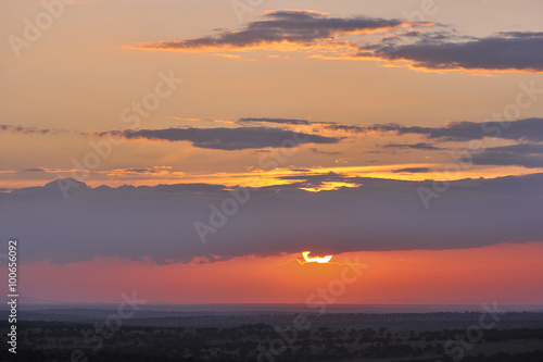 Tanzania Parco Serengeti tramonto  