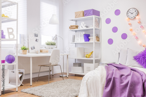 White and violet interior design © Photographee.eu