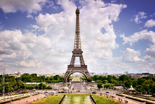Eiffel Tower, Paris © fabiomax