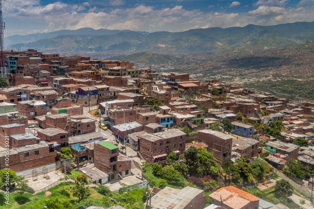 Naklejka premium Aerial view of a poor neighborhood in Medellin, Colombia