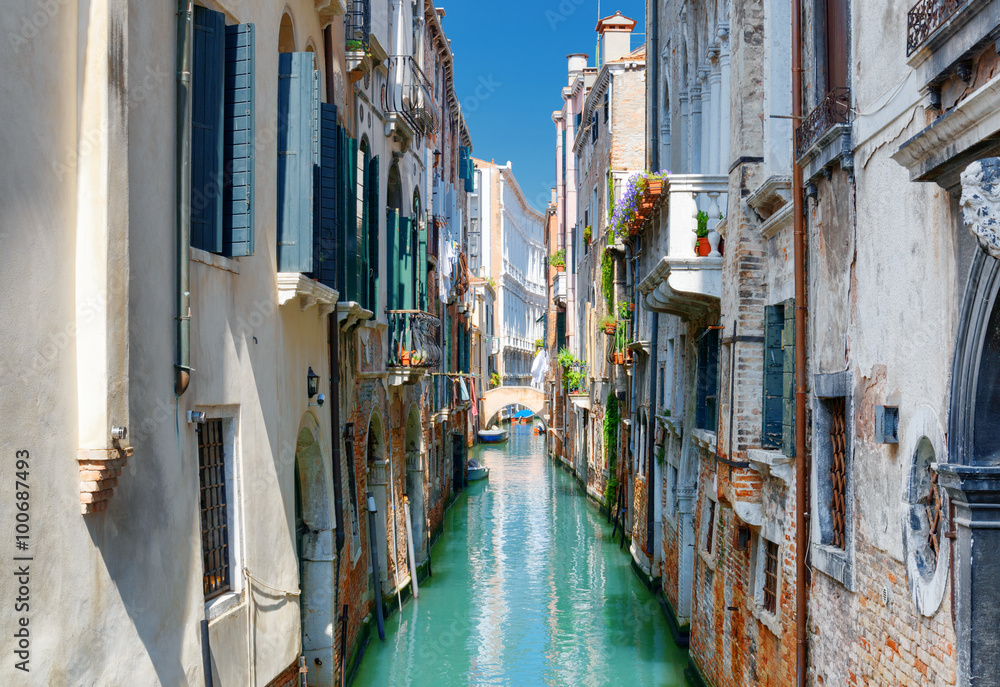 Beautiful view of the Ponte Del Ravano in Venice, Italy