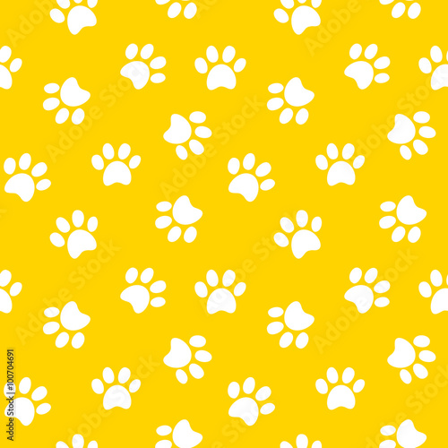 paw print seamless pattern