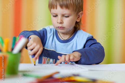 Drawing little boy 