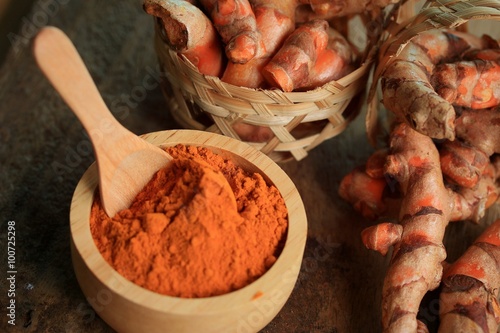 fresh turmeric with powder