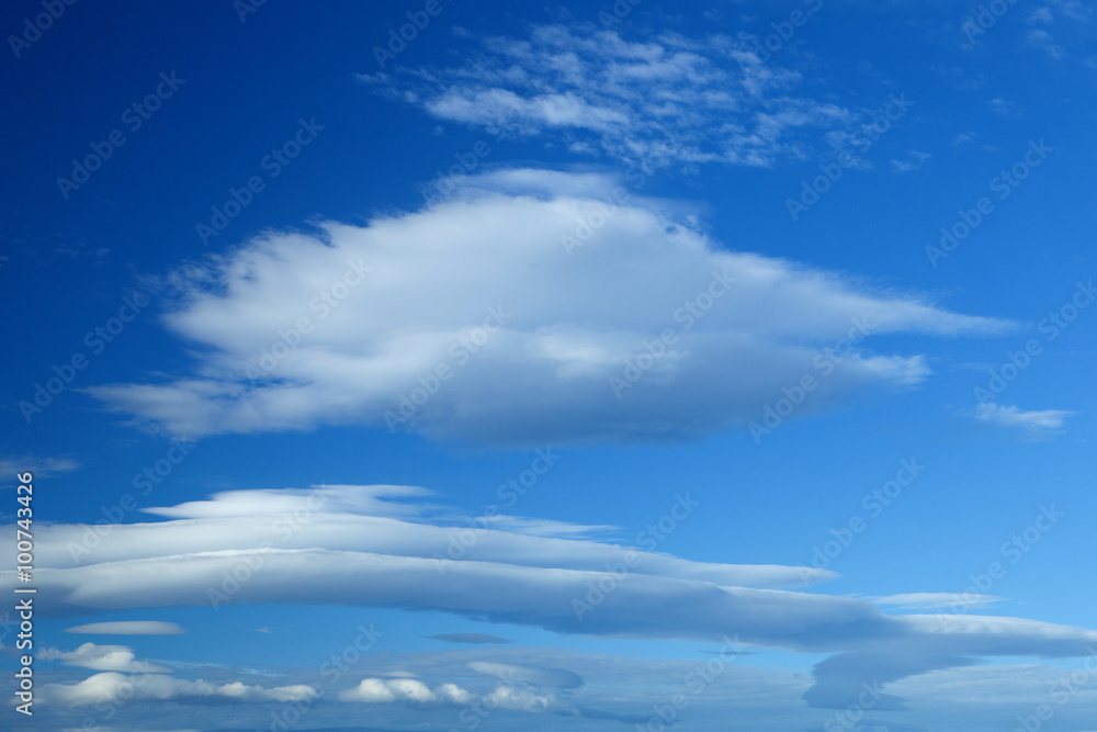 Nice horizontal clouds Nice horizontal clouds